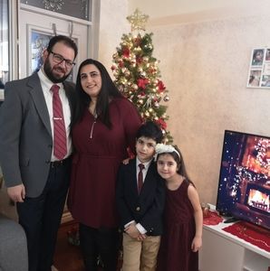 Meet your Posher, Nada